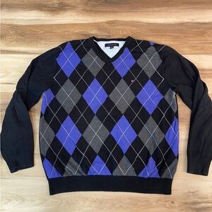 Men's Black Crewneck Sweater - Classic Everyday Knit